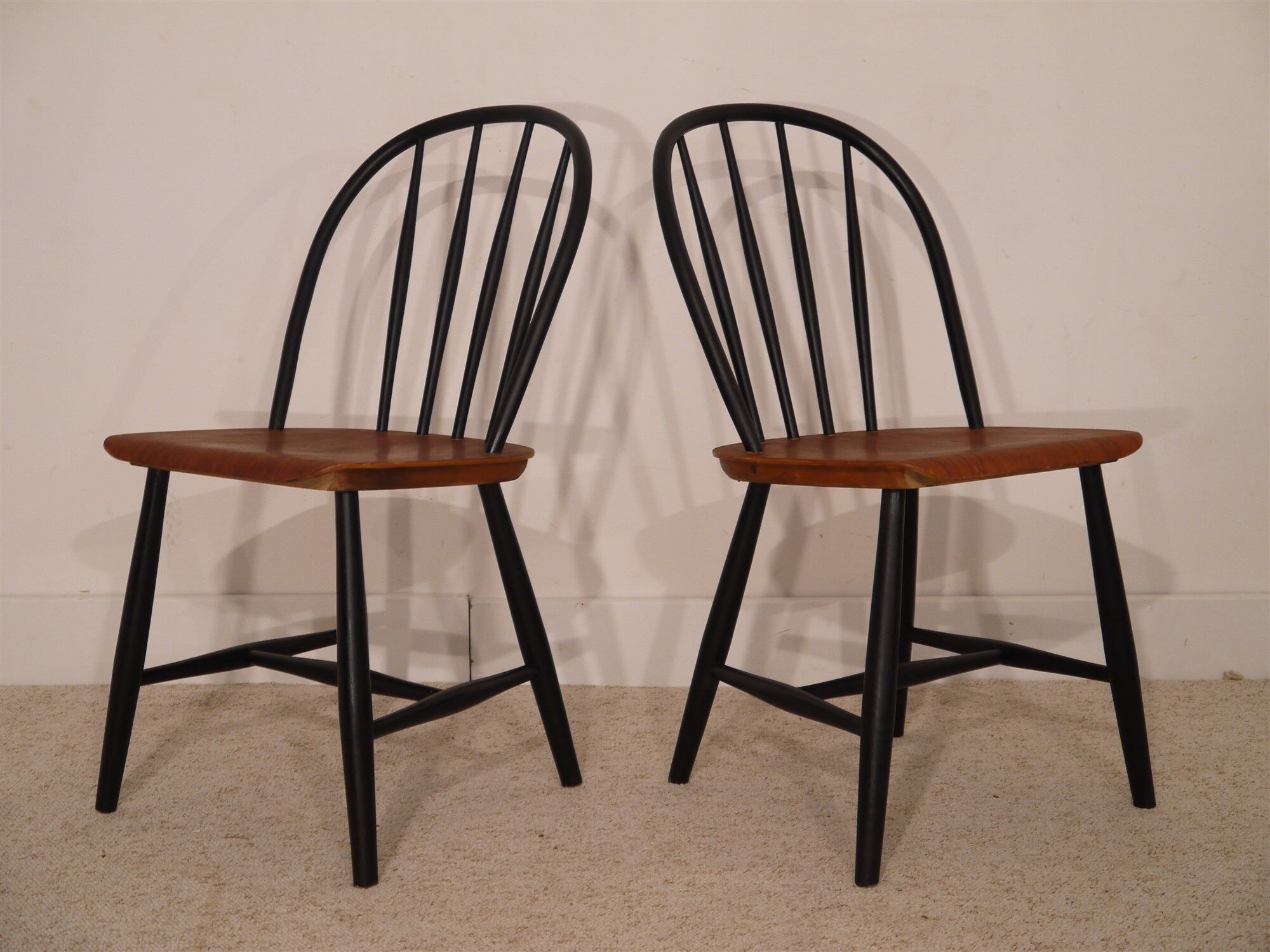 Pair of vintage Nesto 1960 chairs