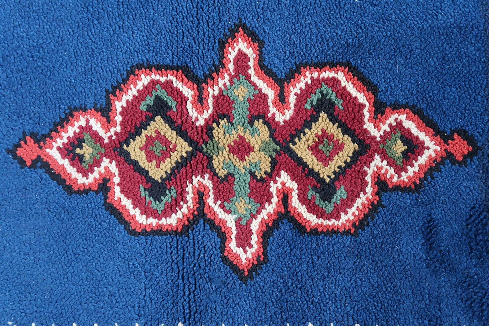 Tapis vintage français Savonnerie fait main en laine – 94 x 170 cm – 1960s