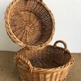 Set of 2 wicker baskets, kitchen decoration