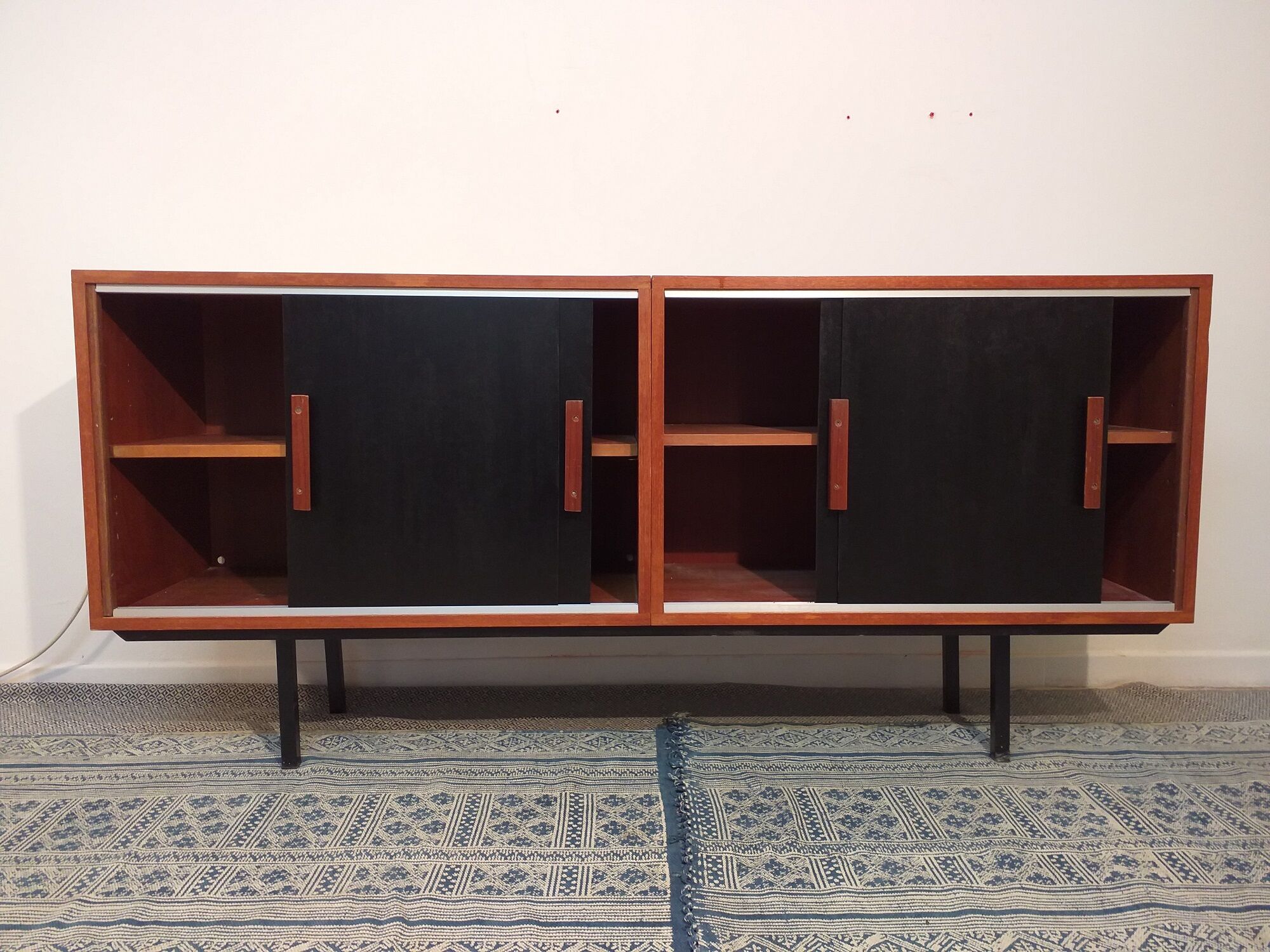 Enfilade scandinave années 60