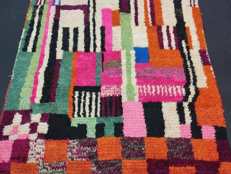 Berber Moroccan rug decorated 250cm x 150cm