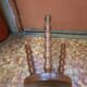Tabouret tripode en bois