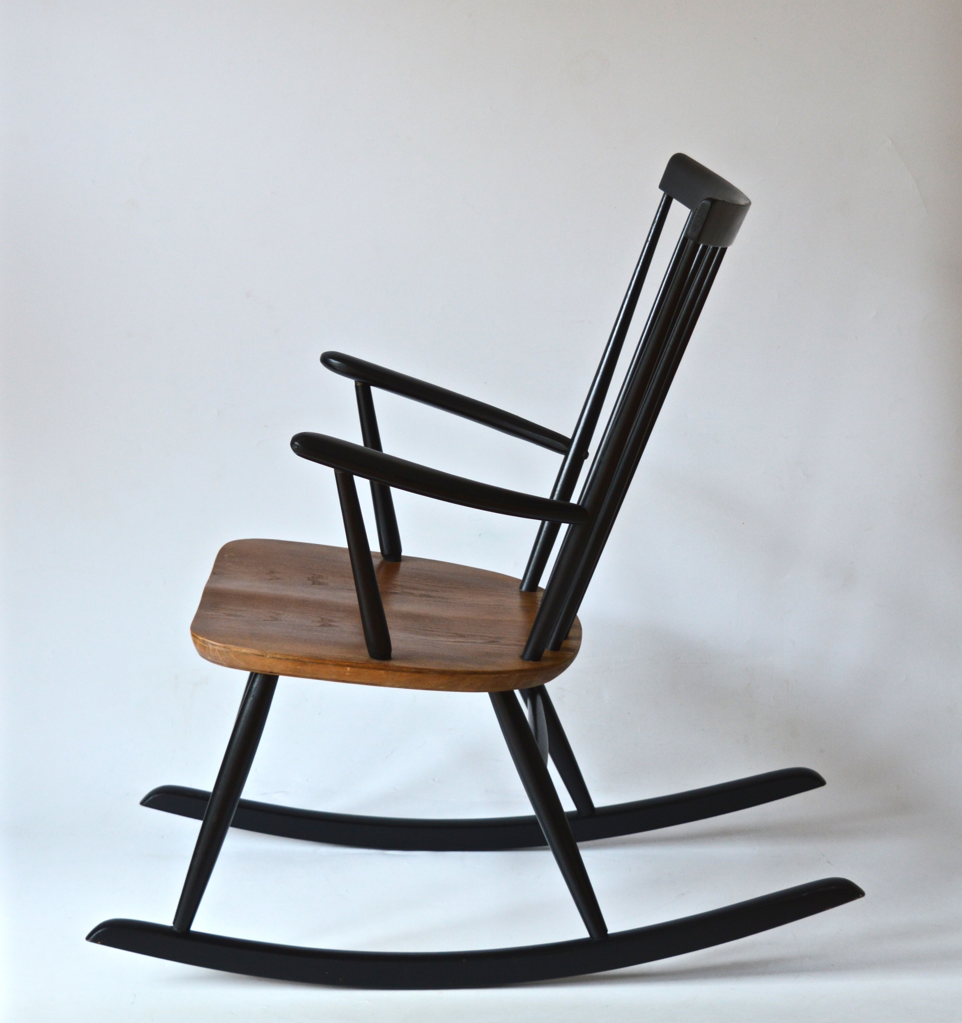 Rocking chair