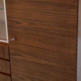 Vitrine du milieu du siècle