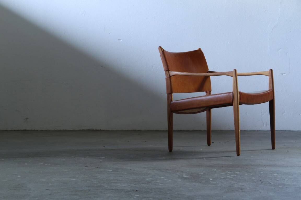 Pair of vintage Per-Olof Scotte "Premier 69" oak armchairs in cognac leather