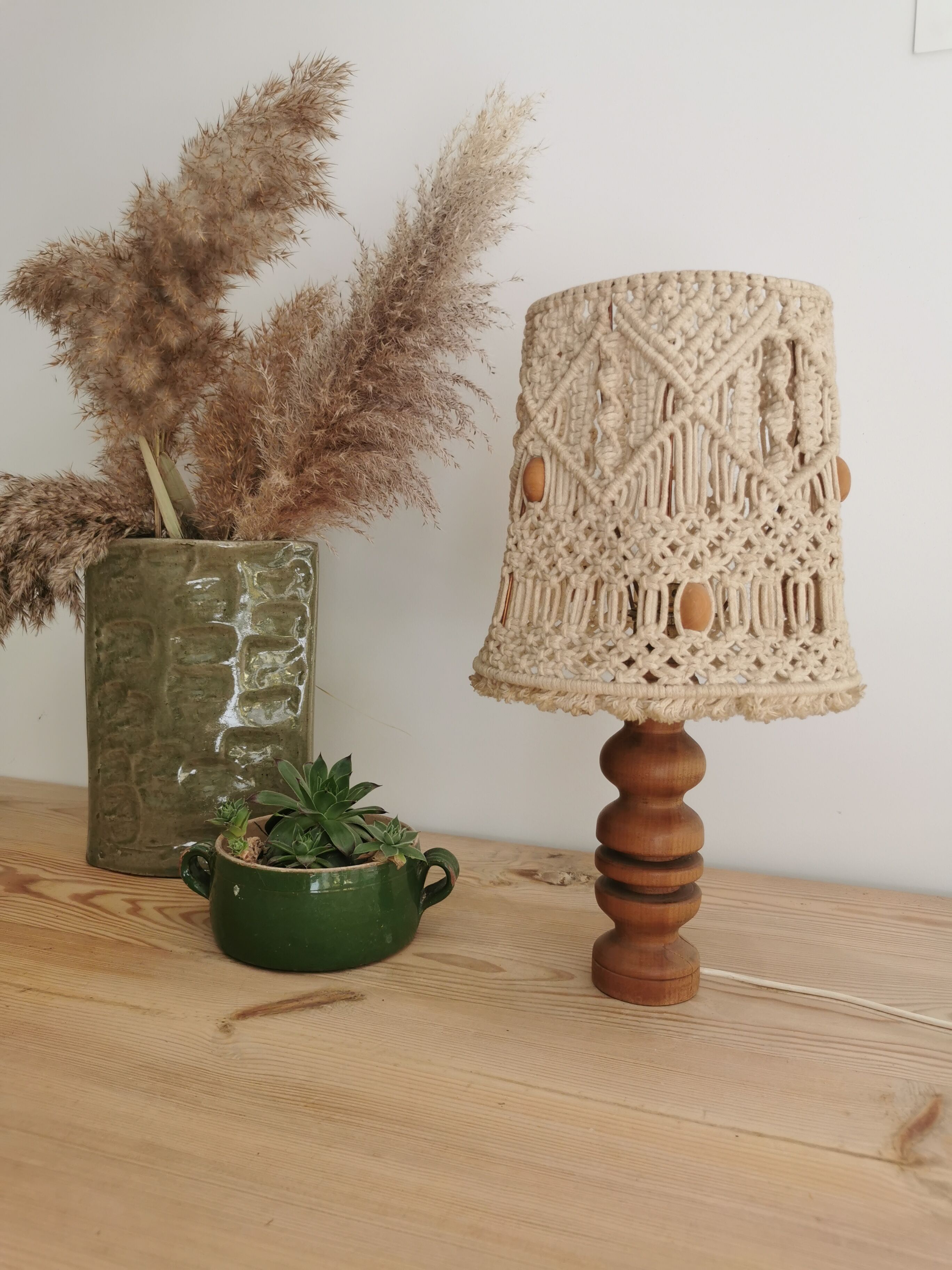 Lampe macramé vintage pied bois