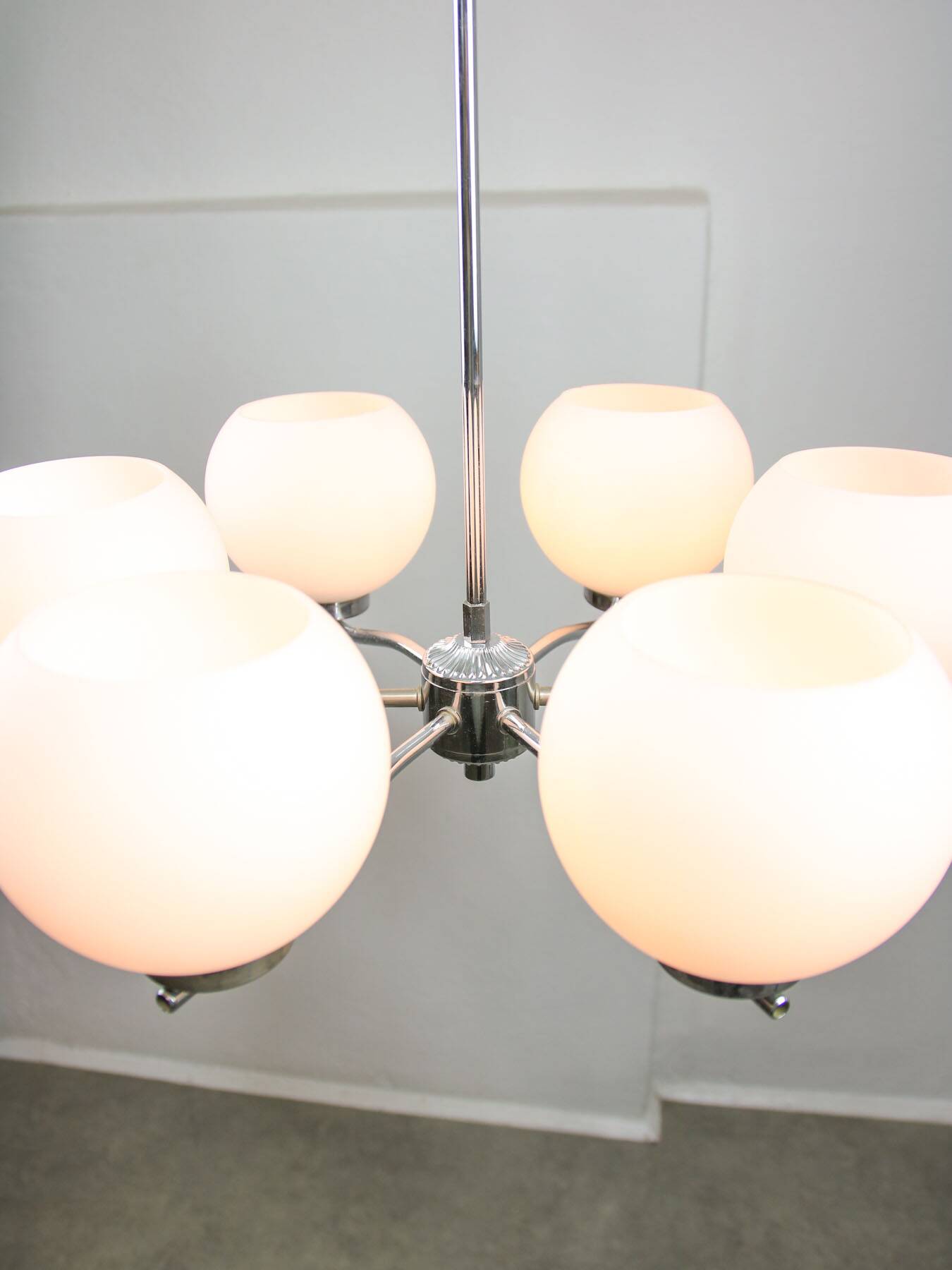 Lustre vintage en chrome et opaline, italie, 1970s