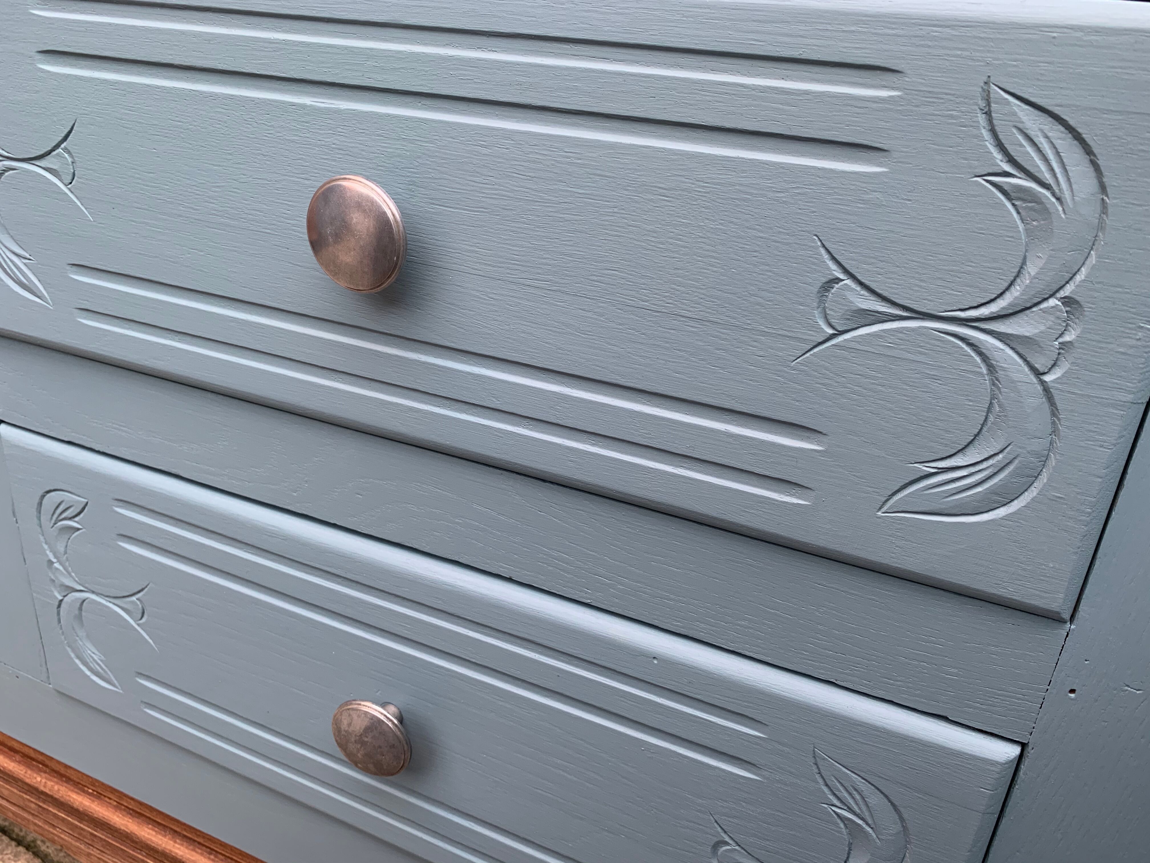 Asymmetrical Parisian wardrobe