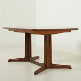 Gudme Mobelfabrik rosewood table with extensions, Denmark 1970s