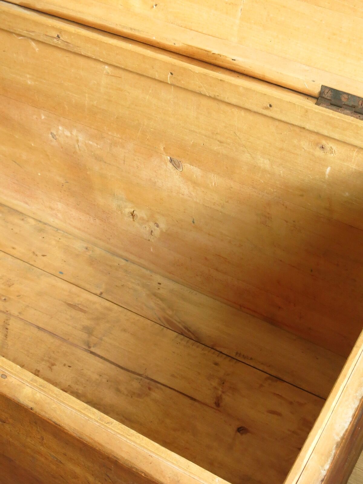 Malle en bois