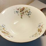 Porcelain fruit bowl with lions from Faïence Paris