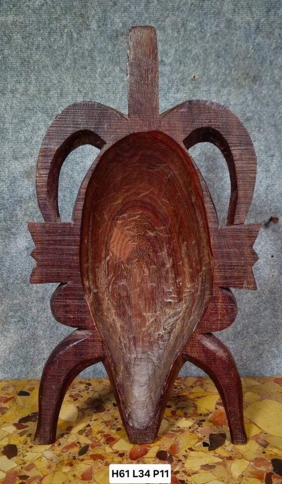 Grand African mask in carved wood – Tribal art – H 61 cm - 20th century
