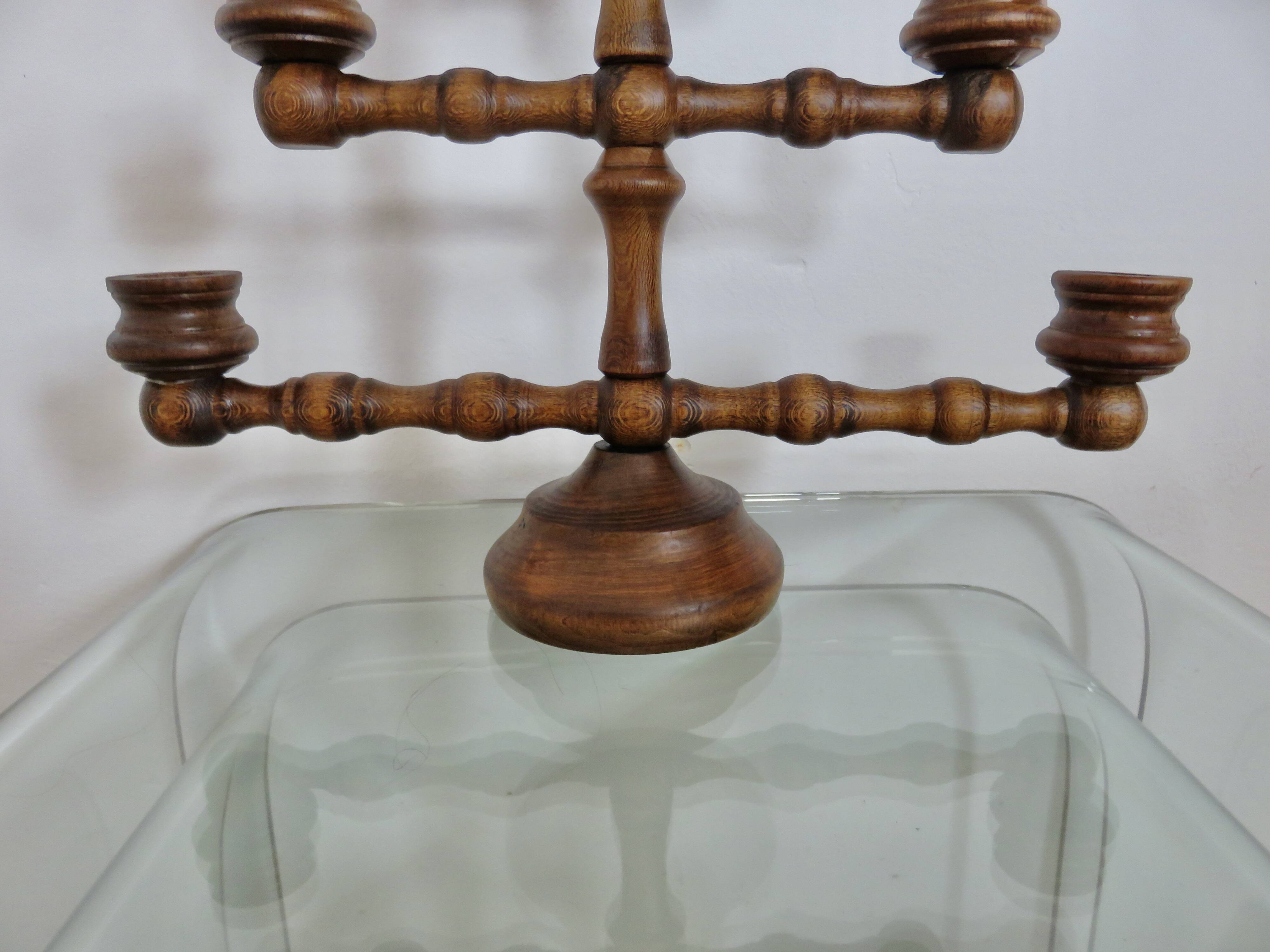 Large turned wooden candle holder, 1930s-40s