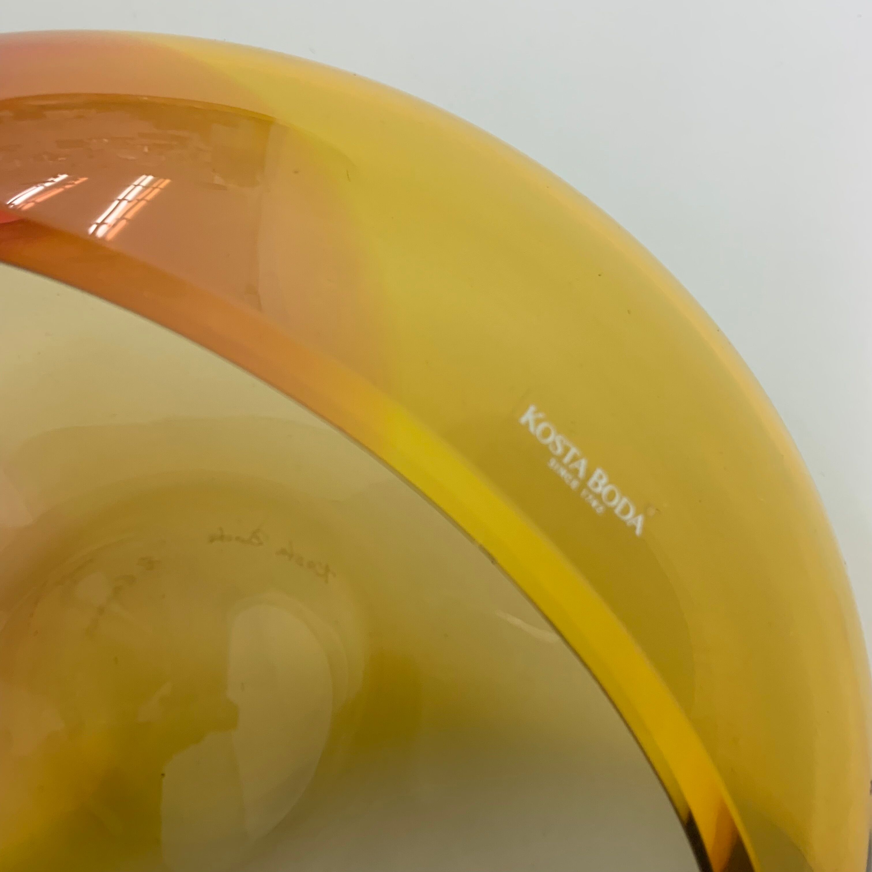 Kjell Engman for Kosta Boda Sweden Fidji bowl