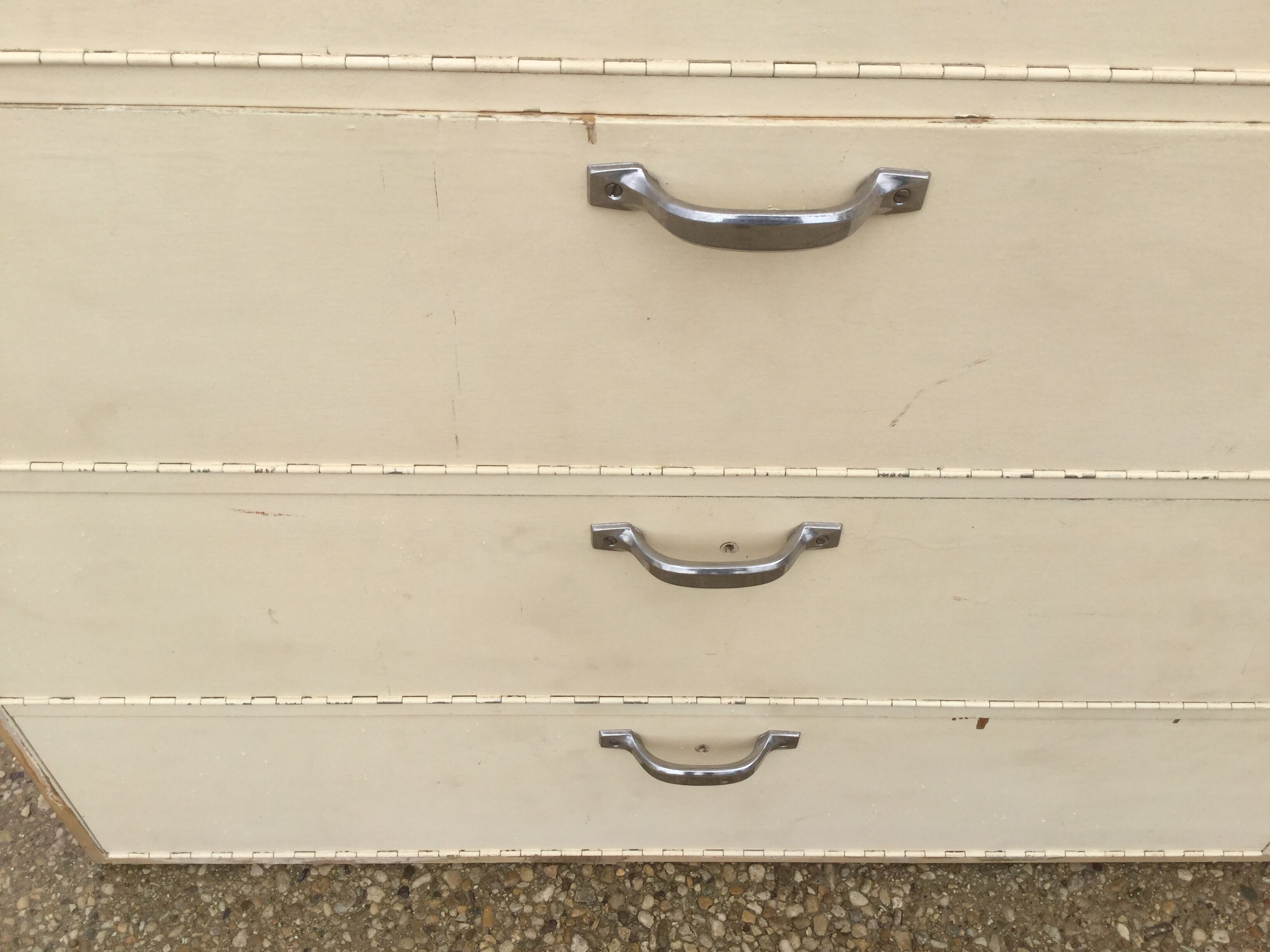 Cabinet with drawers