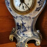 Delft table clock