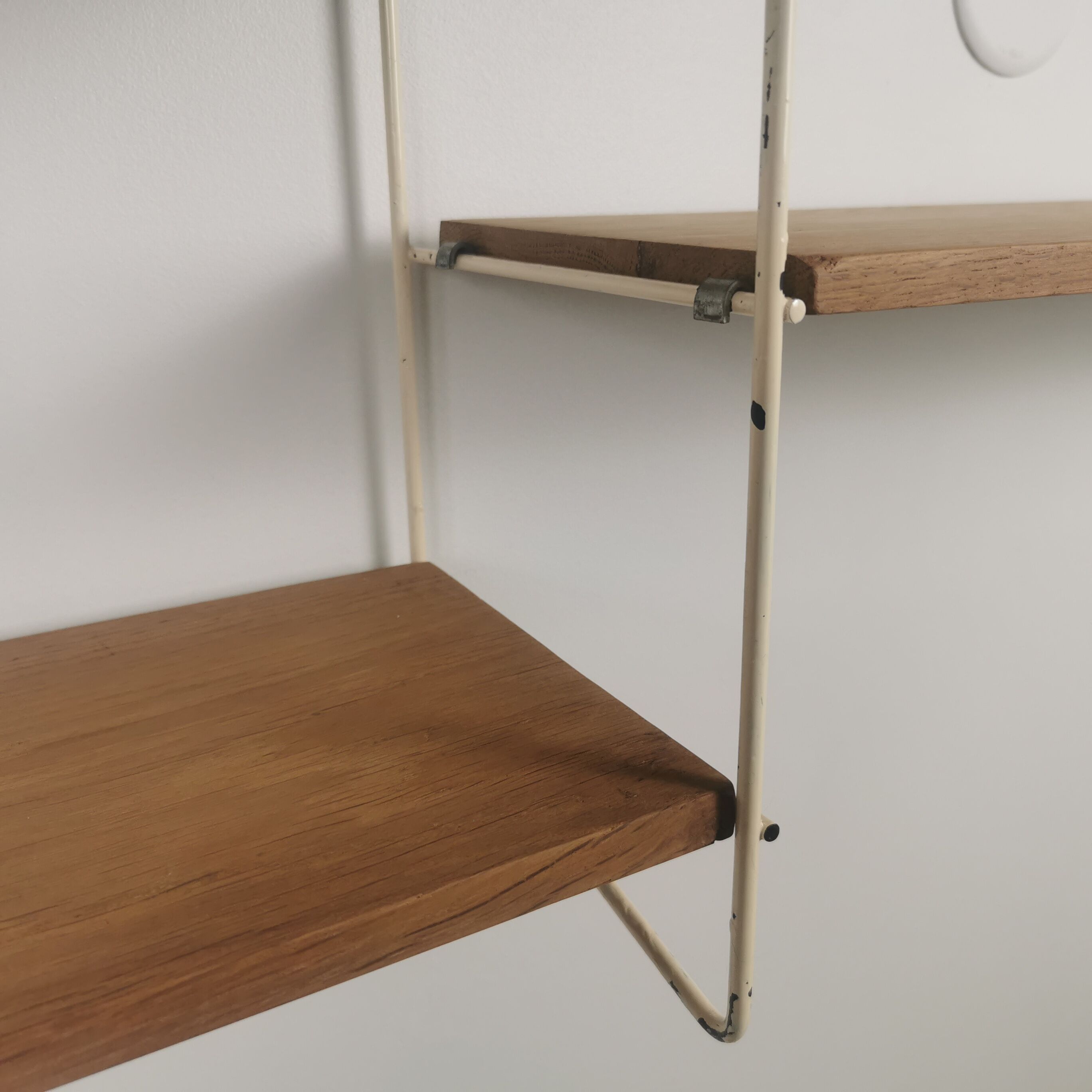 Modular metal and wood shelf