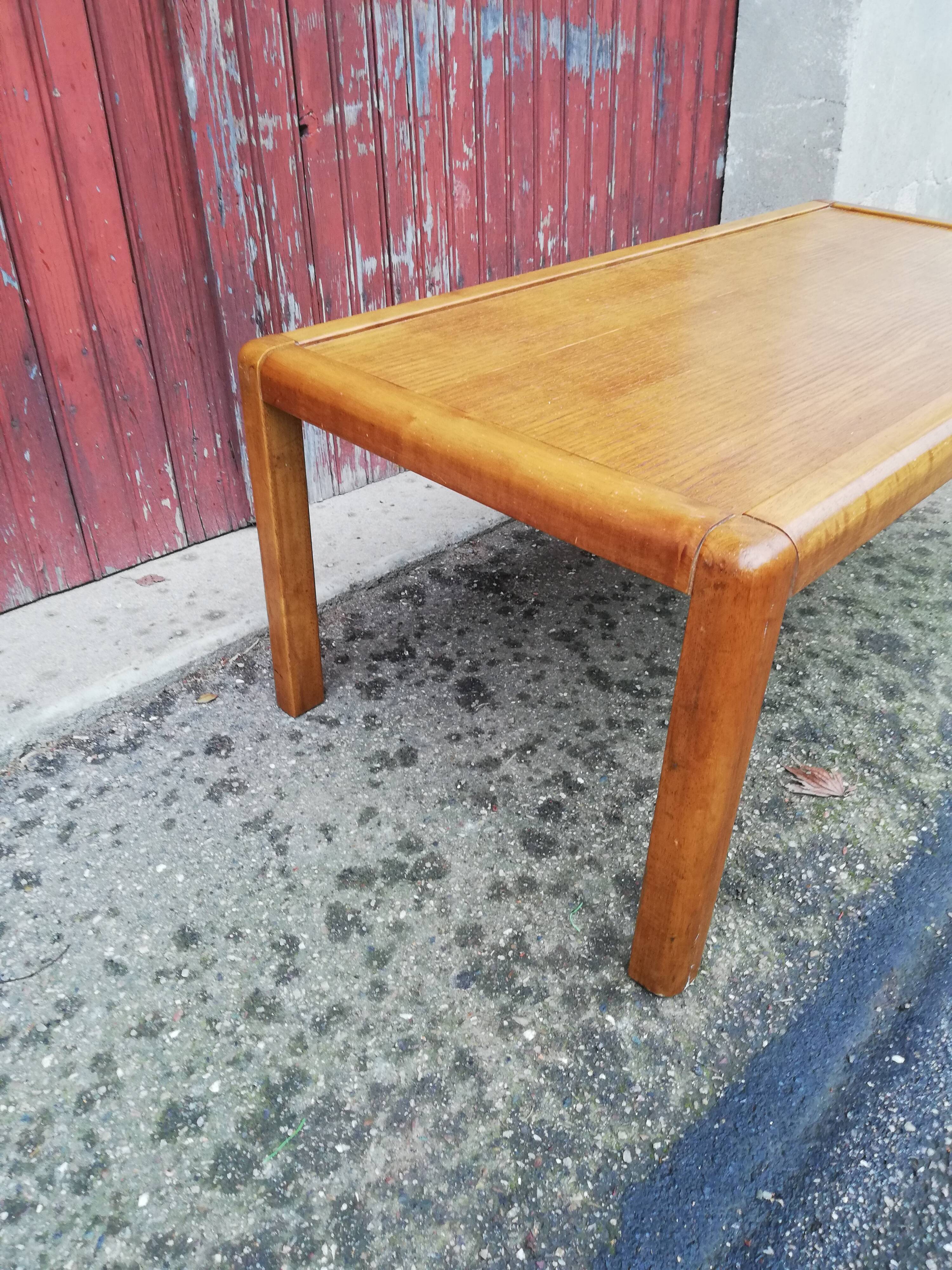 Table basse vintage bois
