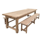 Farm table