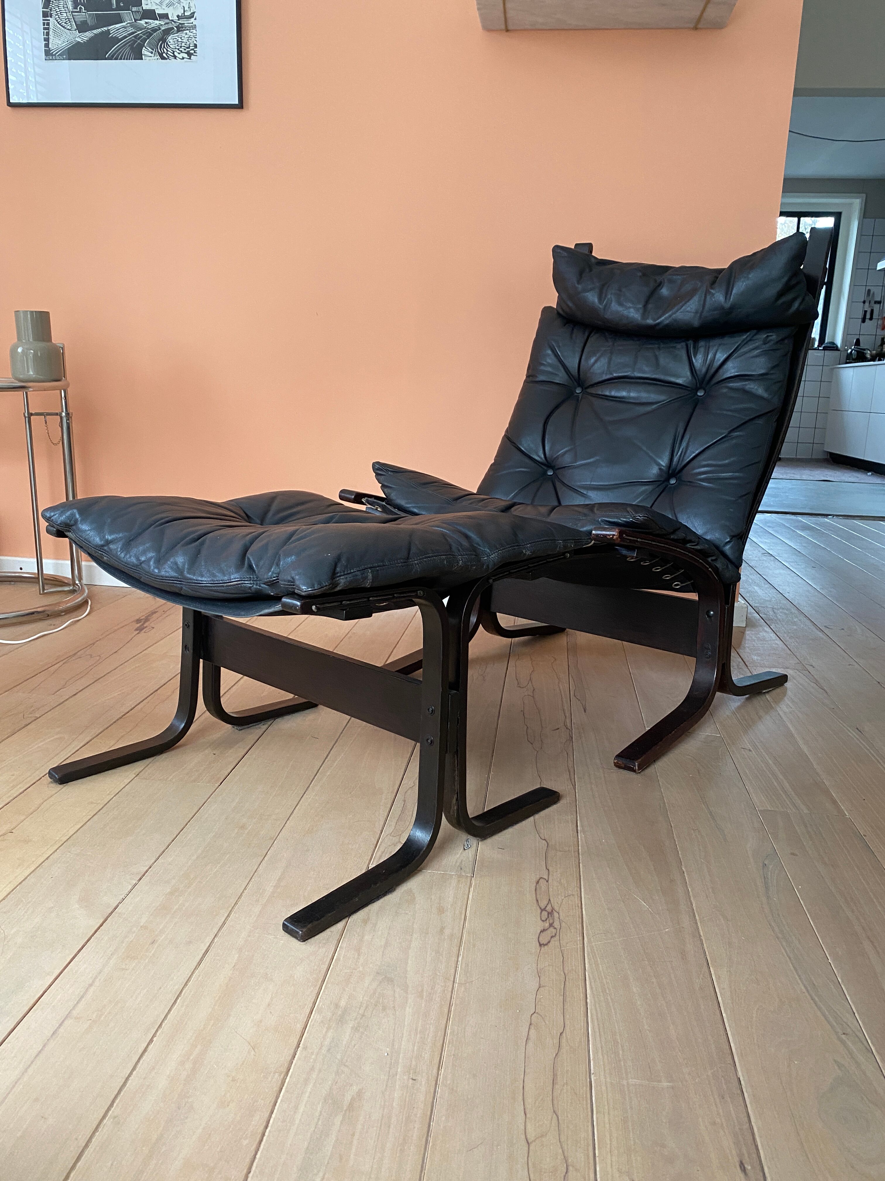 Vintage design Westnofa Lounge chair & ottoman