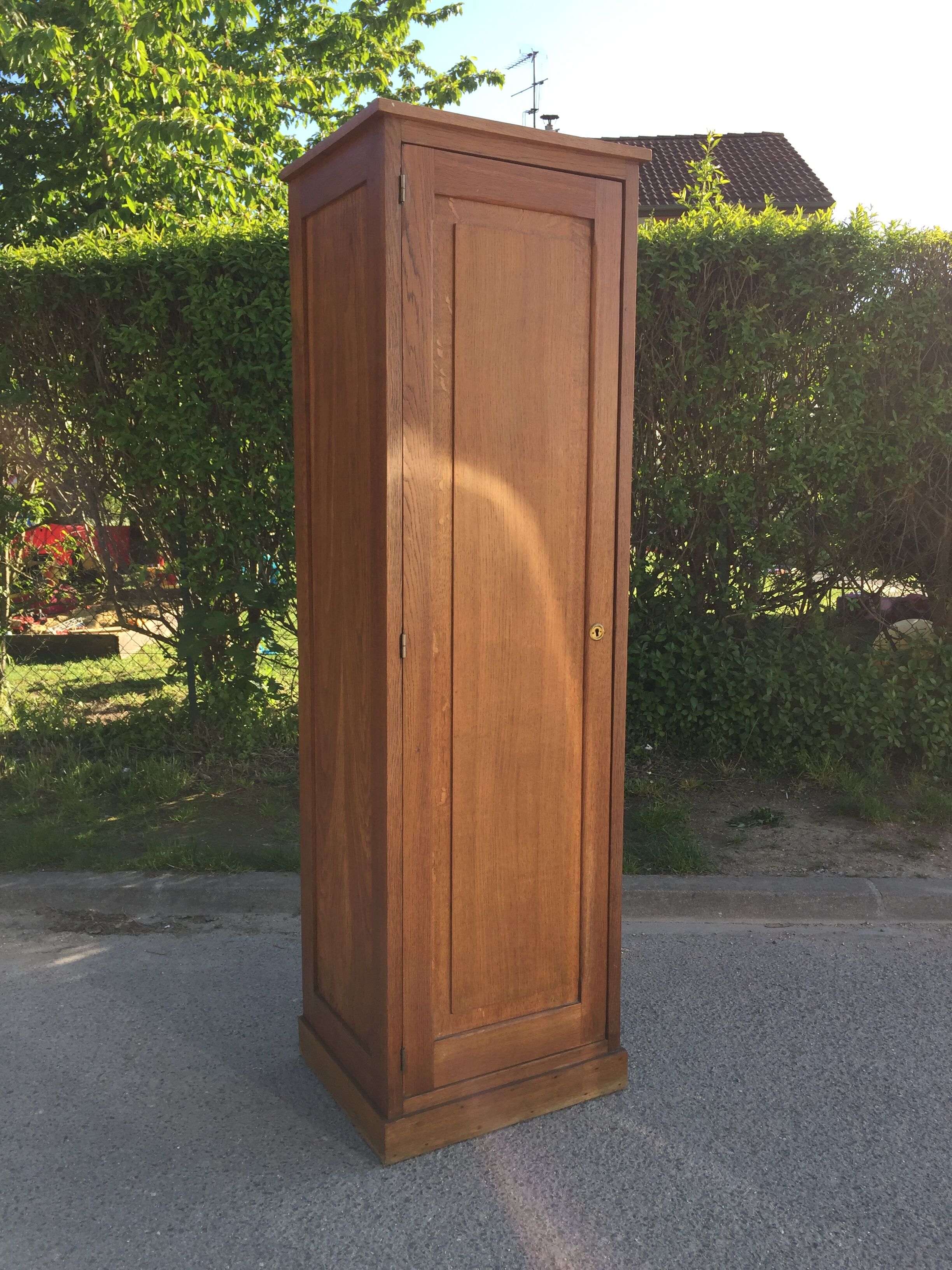 Wooden wardrobe locker