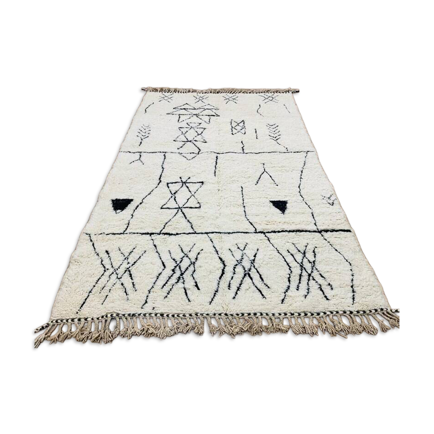 Tapis marocain artisanal décoré