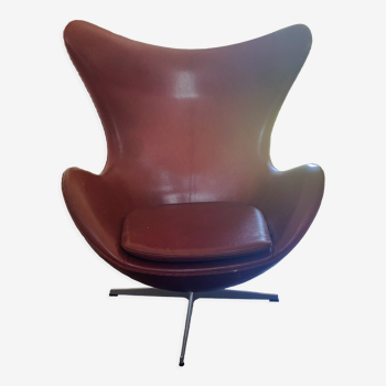 EGG armchair by Arne Jacobsen for Fritz Hansen