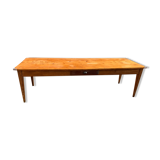 Farm table