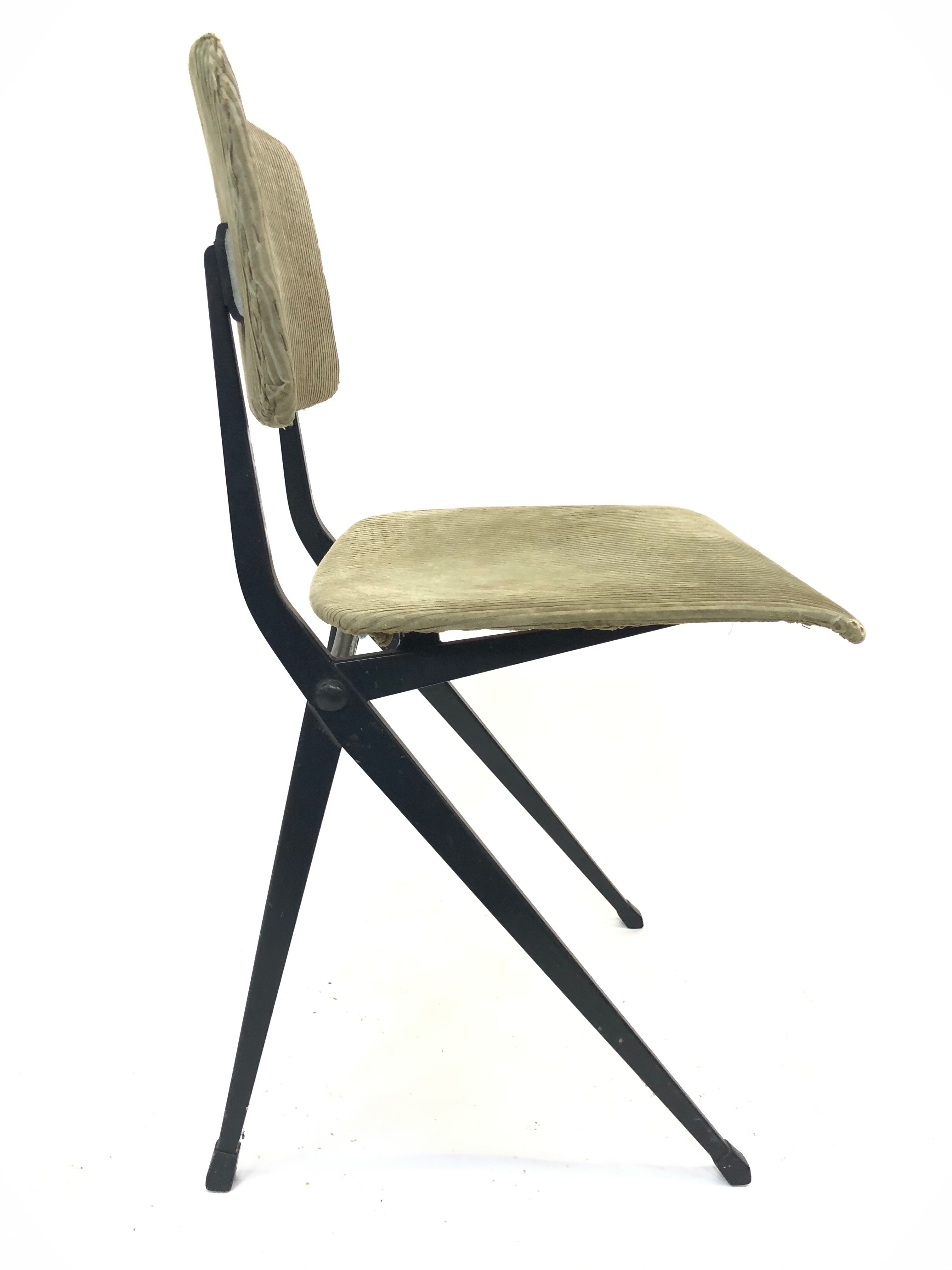 Spin Chair 102 Ynske Kooistra chair for Marko Holland Netherlands of the 60s
