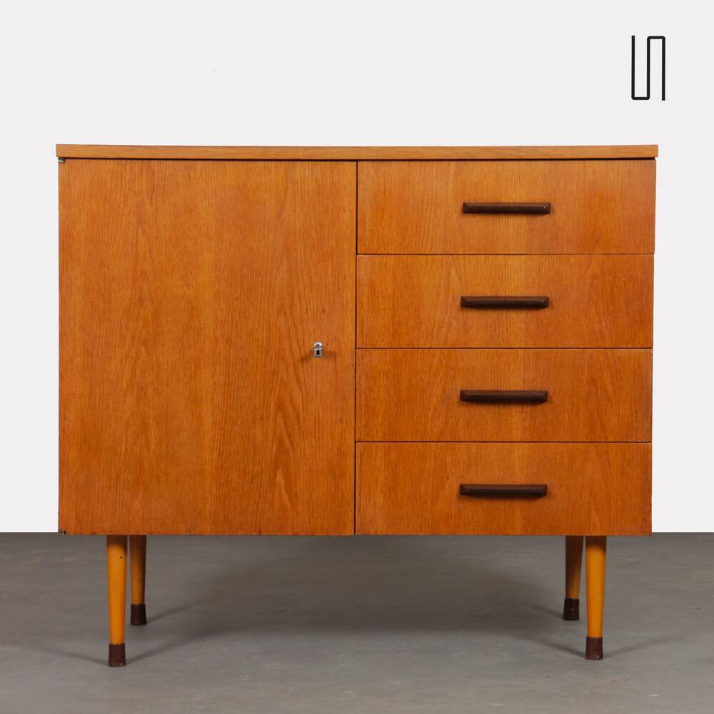 Commode vintage en bois éditée par UP Zavody, 1960