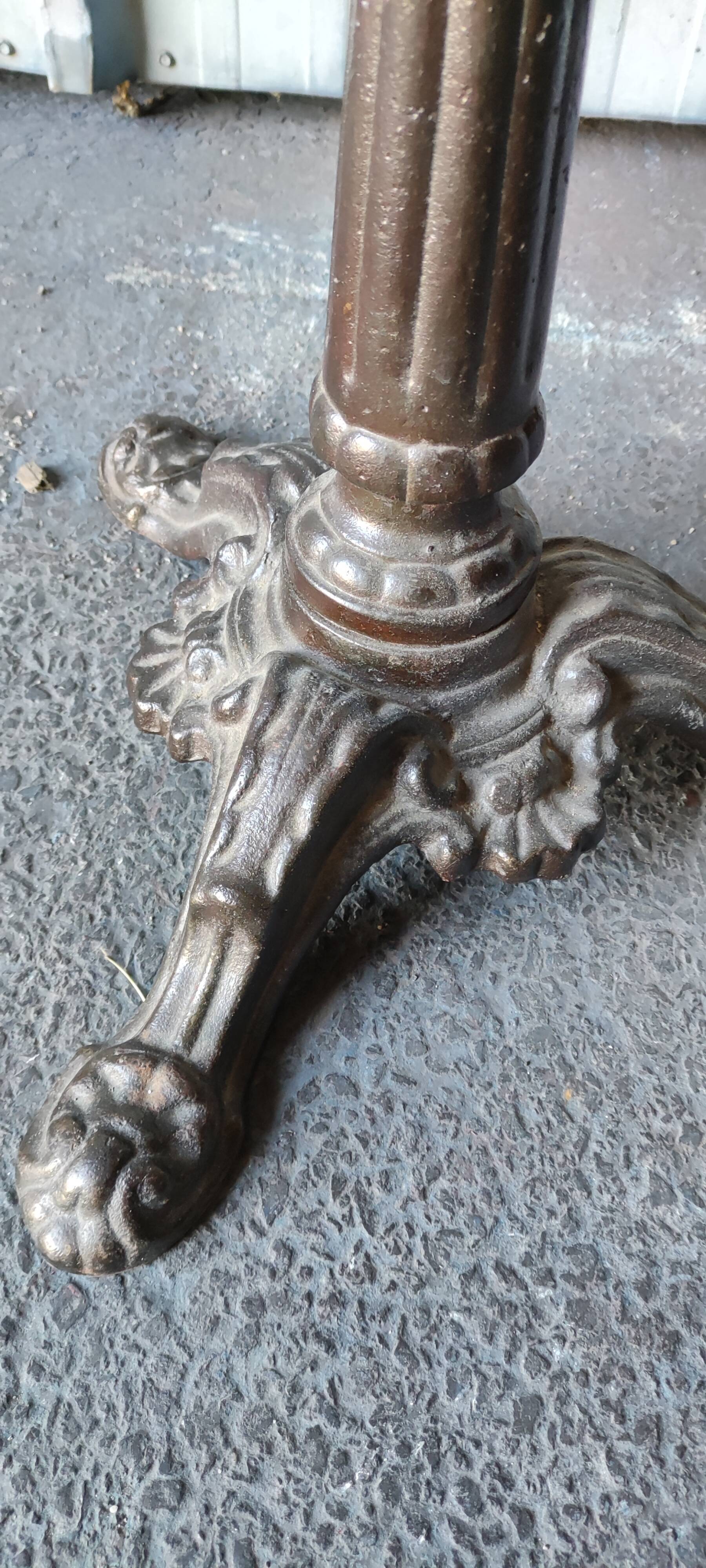 Round bistro table marble top foot cast iron brass edge