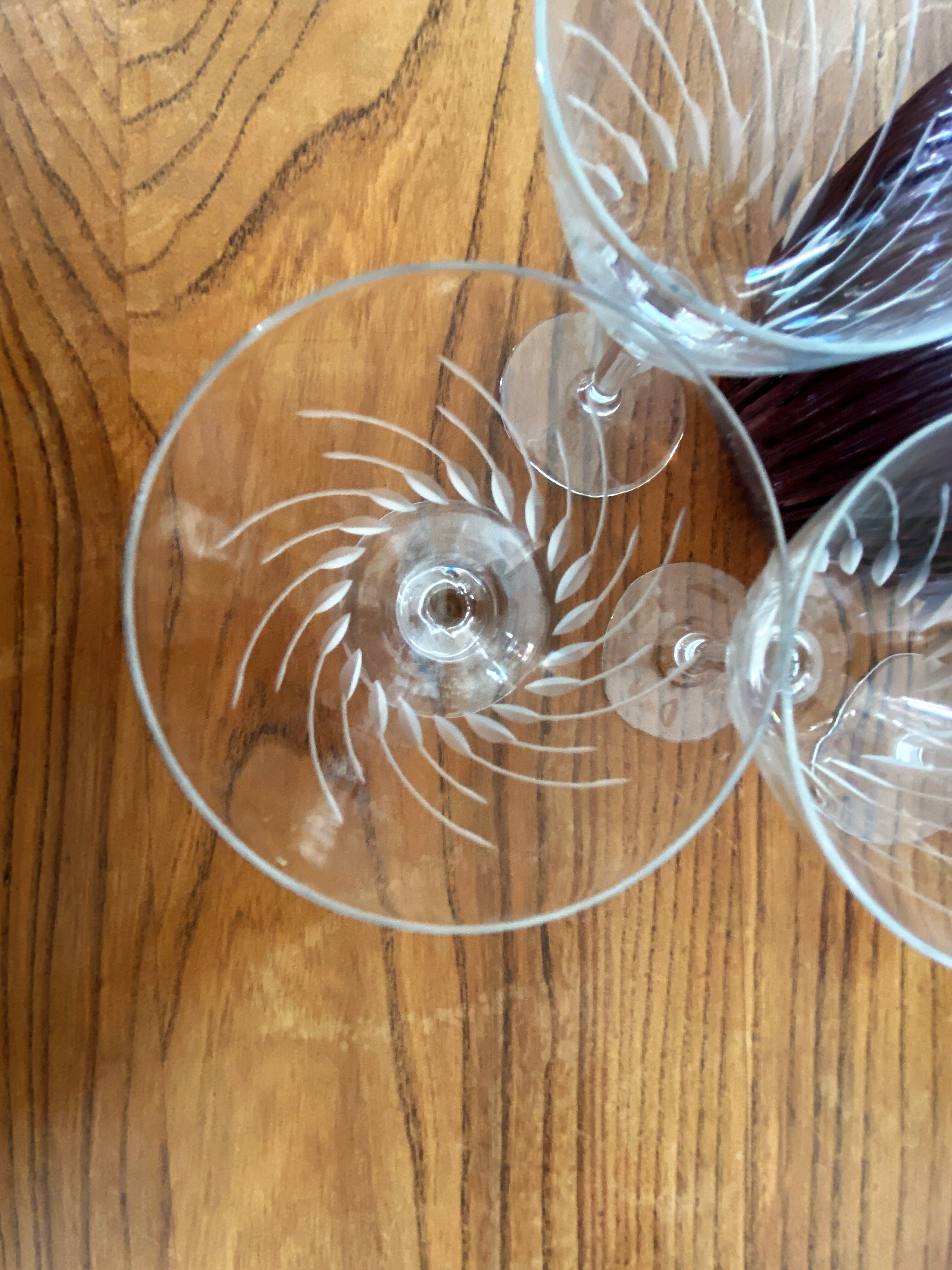 4 white wine glasses in engraved glass 6 cl