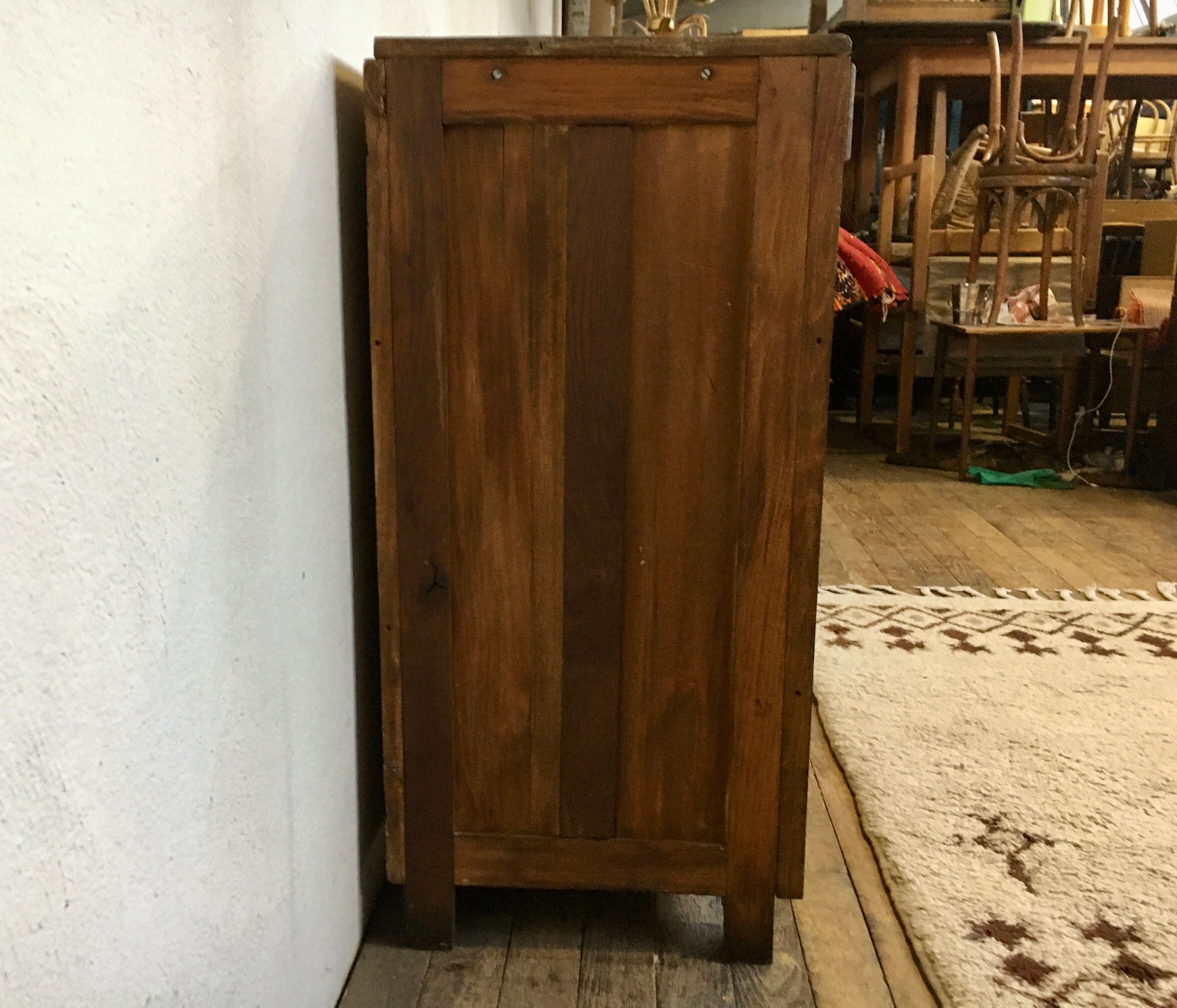 Bahut buffet parisien du XXeme siècle 1900 en bois massif (hêtre)