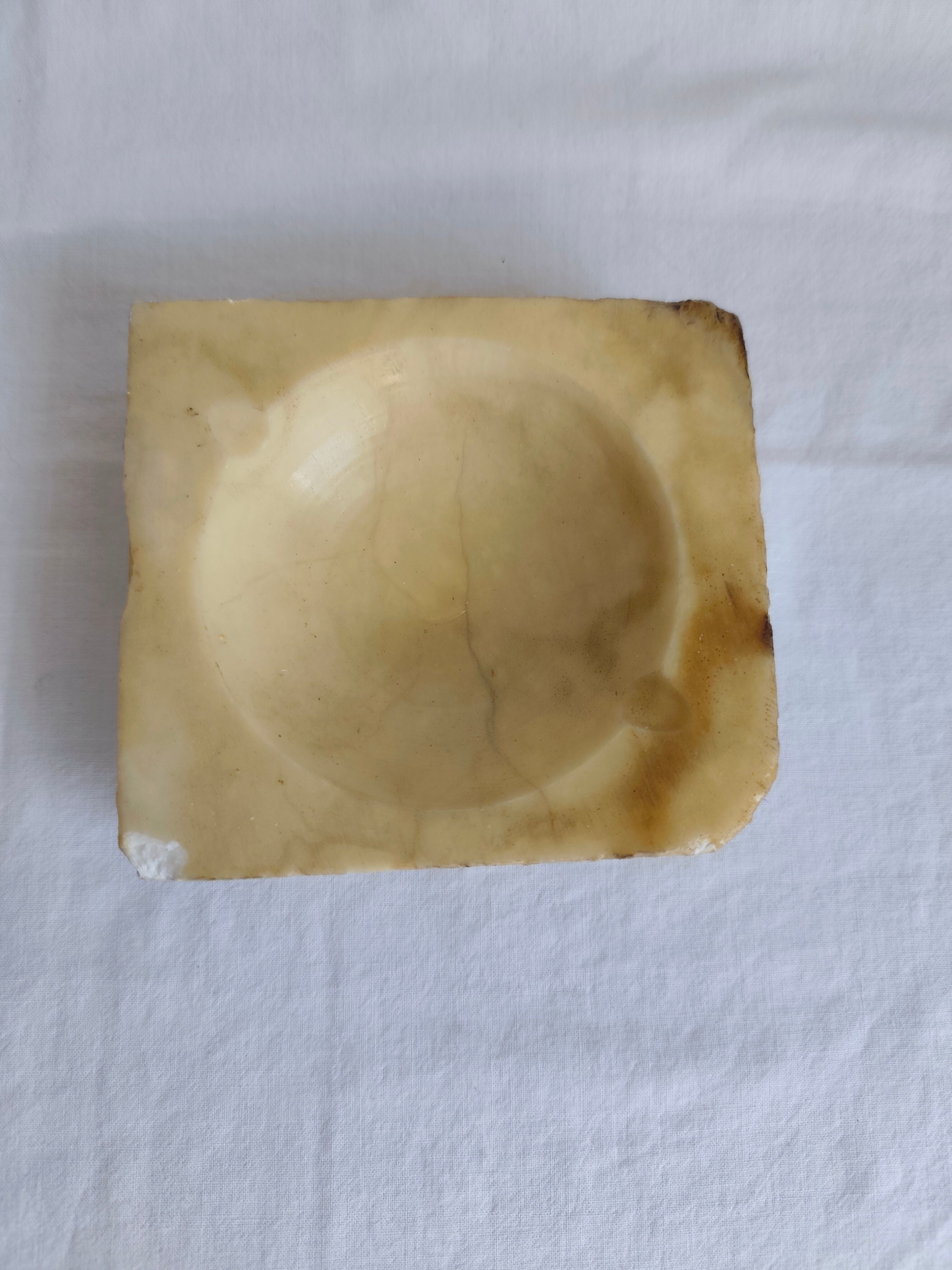 Pair of vintage ashtrays in genuine alabaster