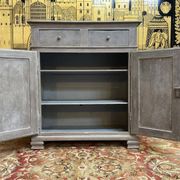 Buffet haut Louis Philippe rechampi peint patiné