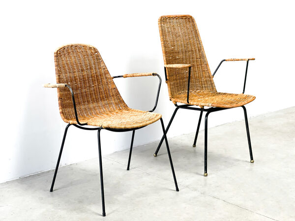 Jeu de deux fauteuils en rotin