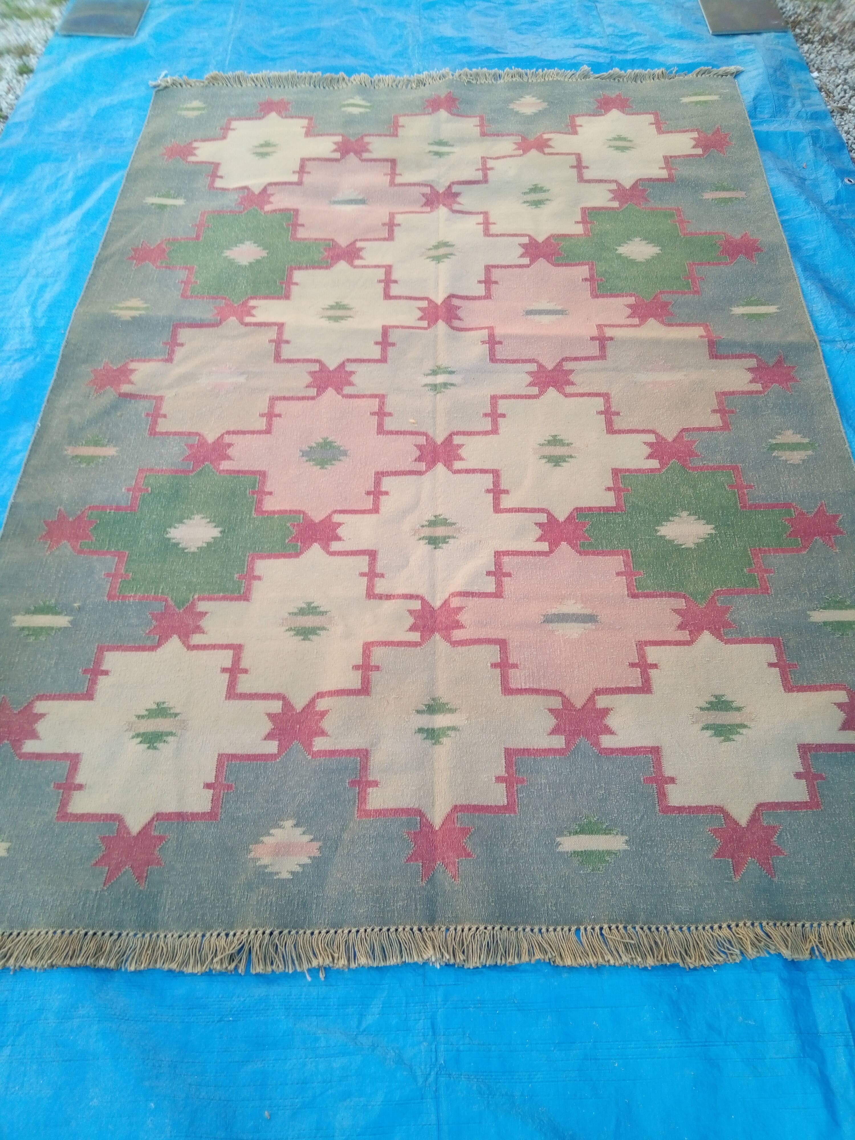 Kilim Handmade oriental rug  200 x 140cm