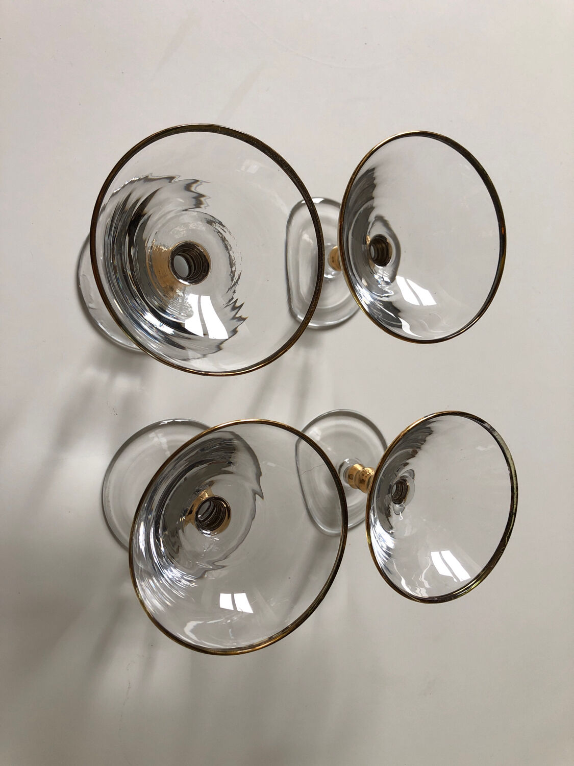 4 verres à liqueur