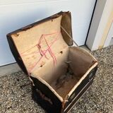 Stagecoach trunk