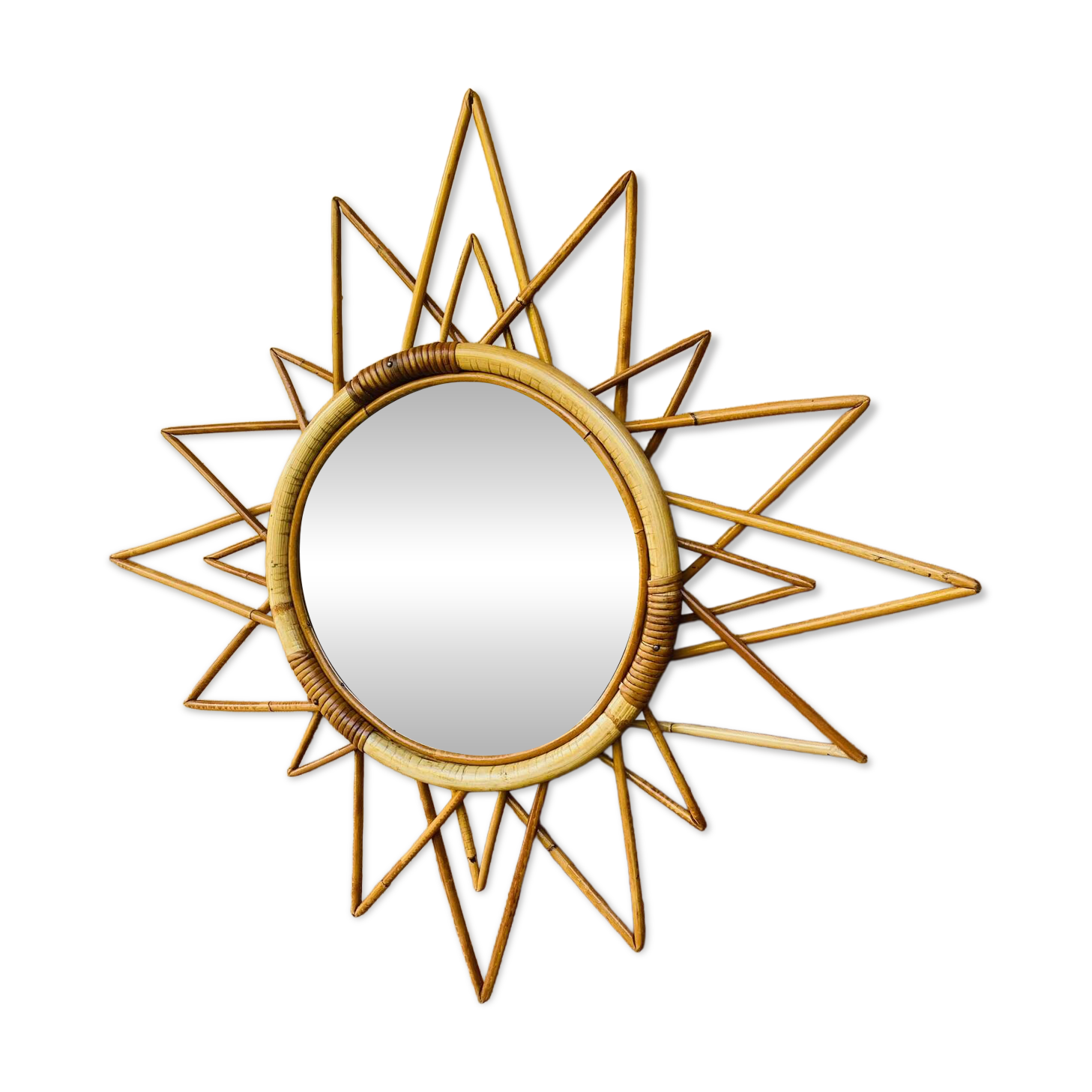 Vintage 60s/70s rattan sun mirror.