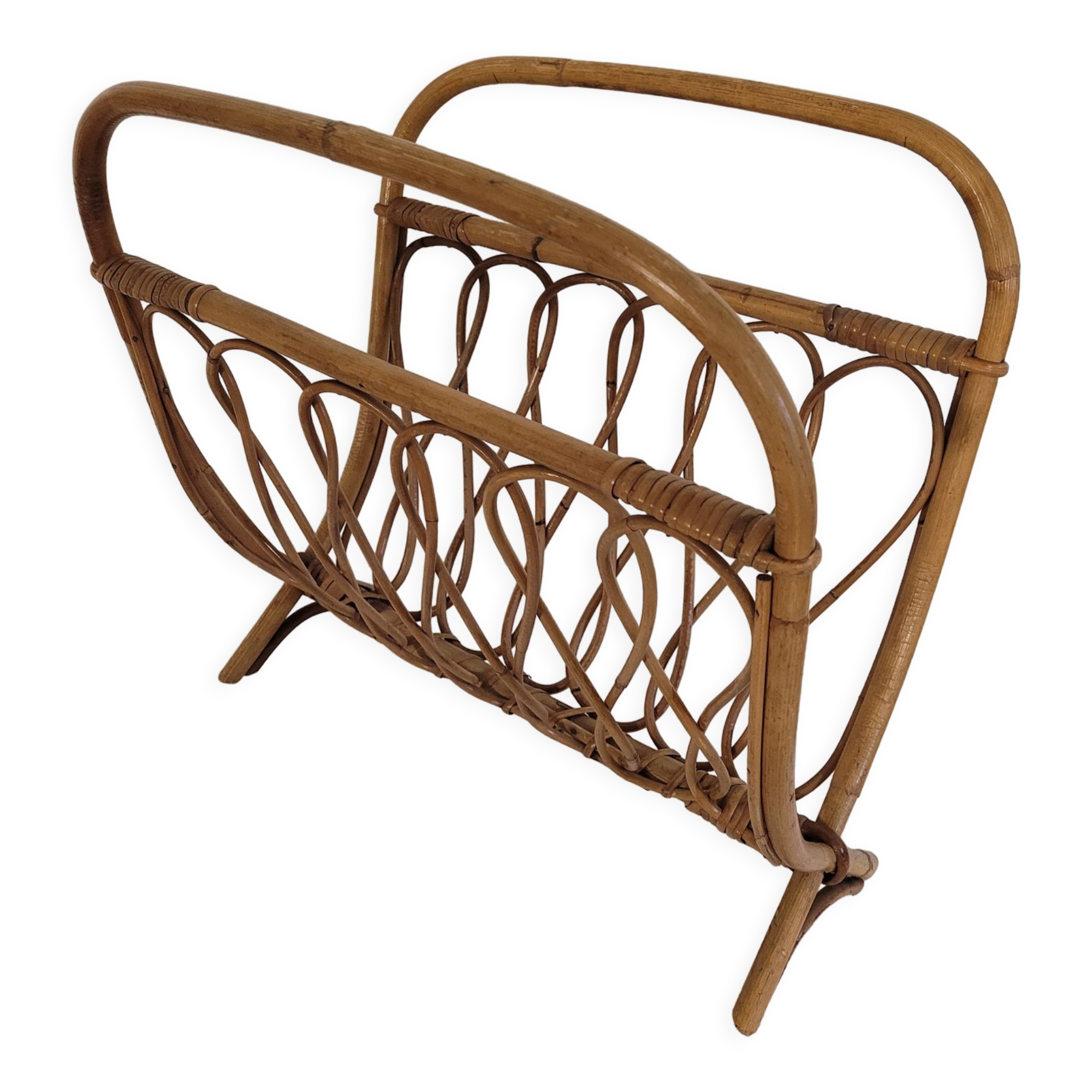 Rattan magazine holder