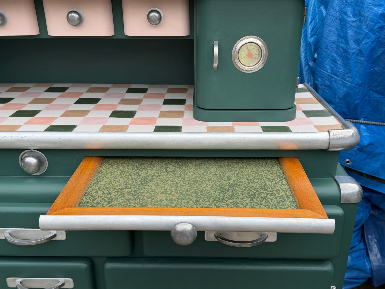 Buffet Mado cuisine 1950