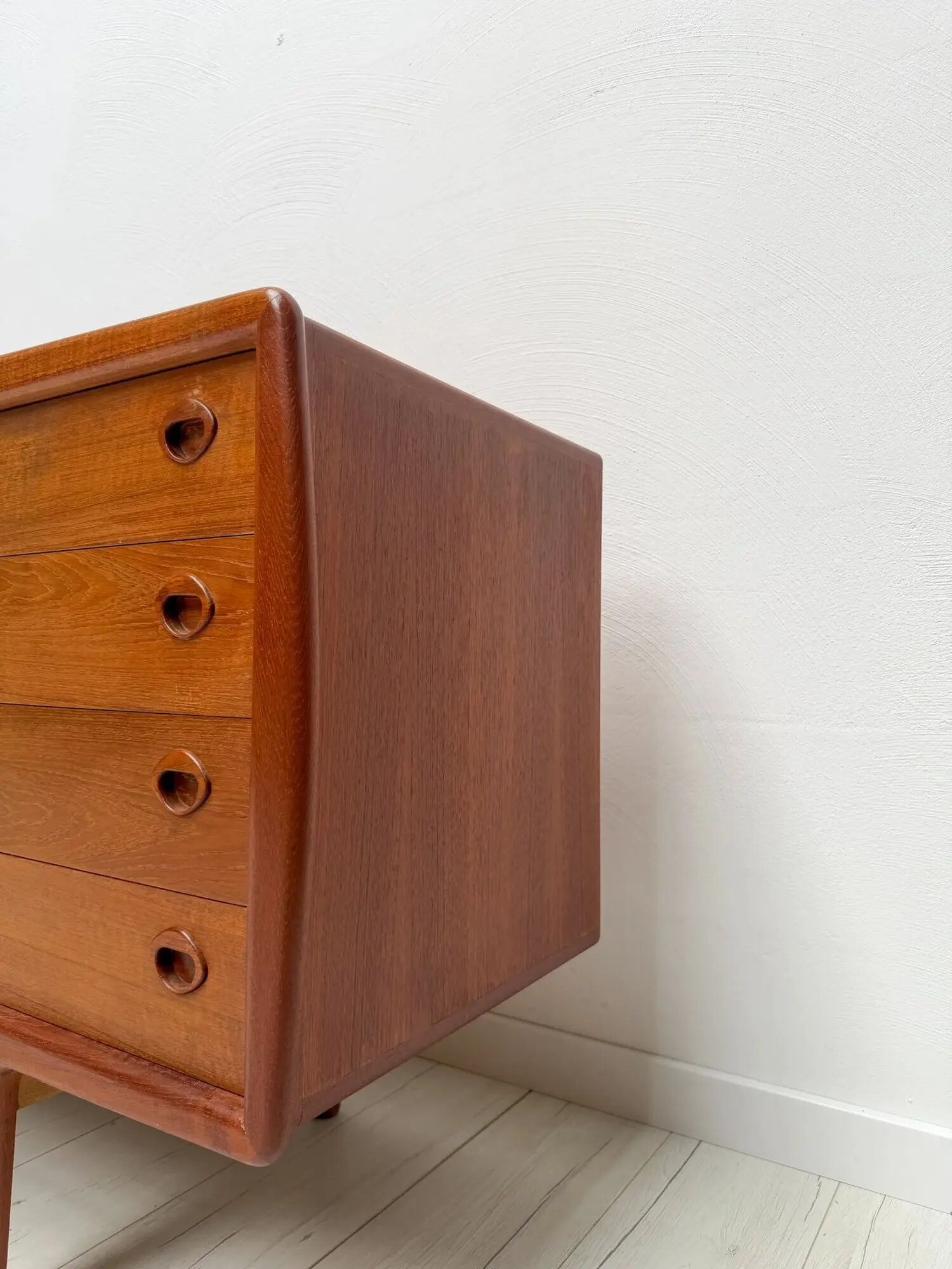 1960s large vintage Danish design teak sideboard by H.P. Hansen