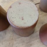 8 tasses / verres anciens en grès vernisse