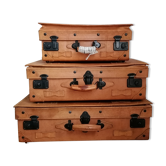 Beautiful batch of 3 vintage suitcases, storage