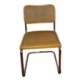 Chaise b32 par Marcel Breuer