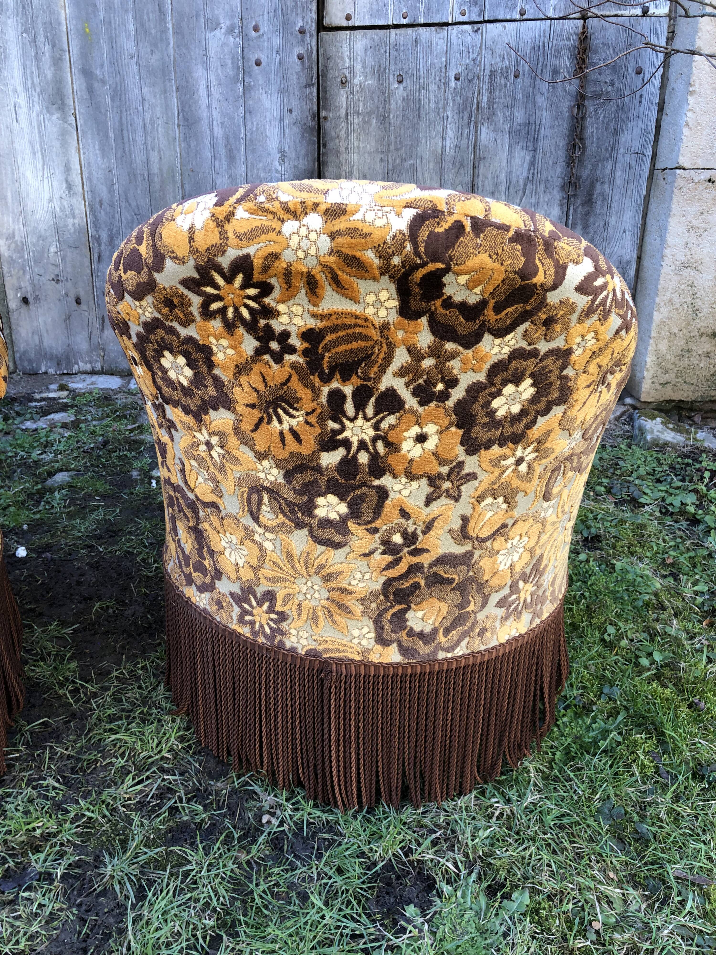 Toad chair and footrest set