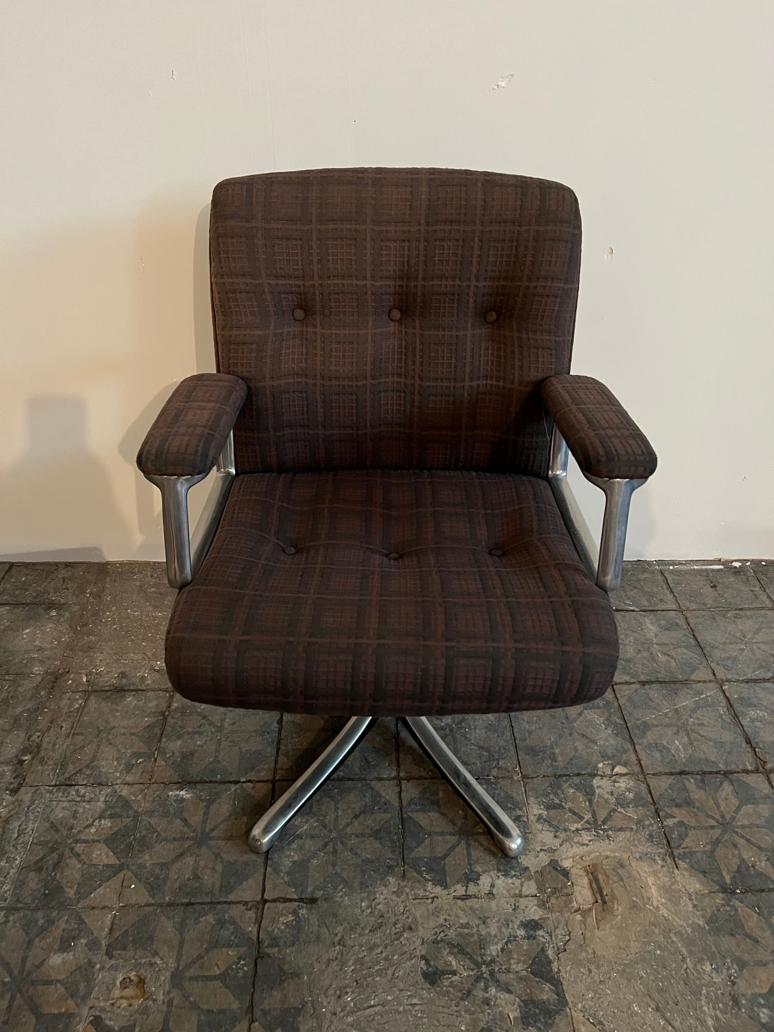 Tecno swivel office chair "p128", Osvaldo Borsani - 1960