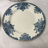 Set of 4 old iron earth plates