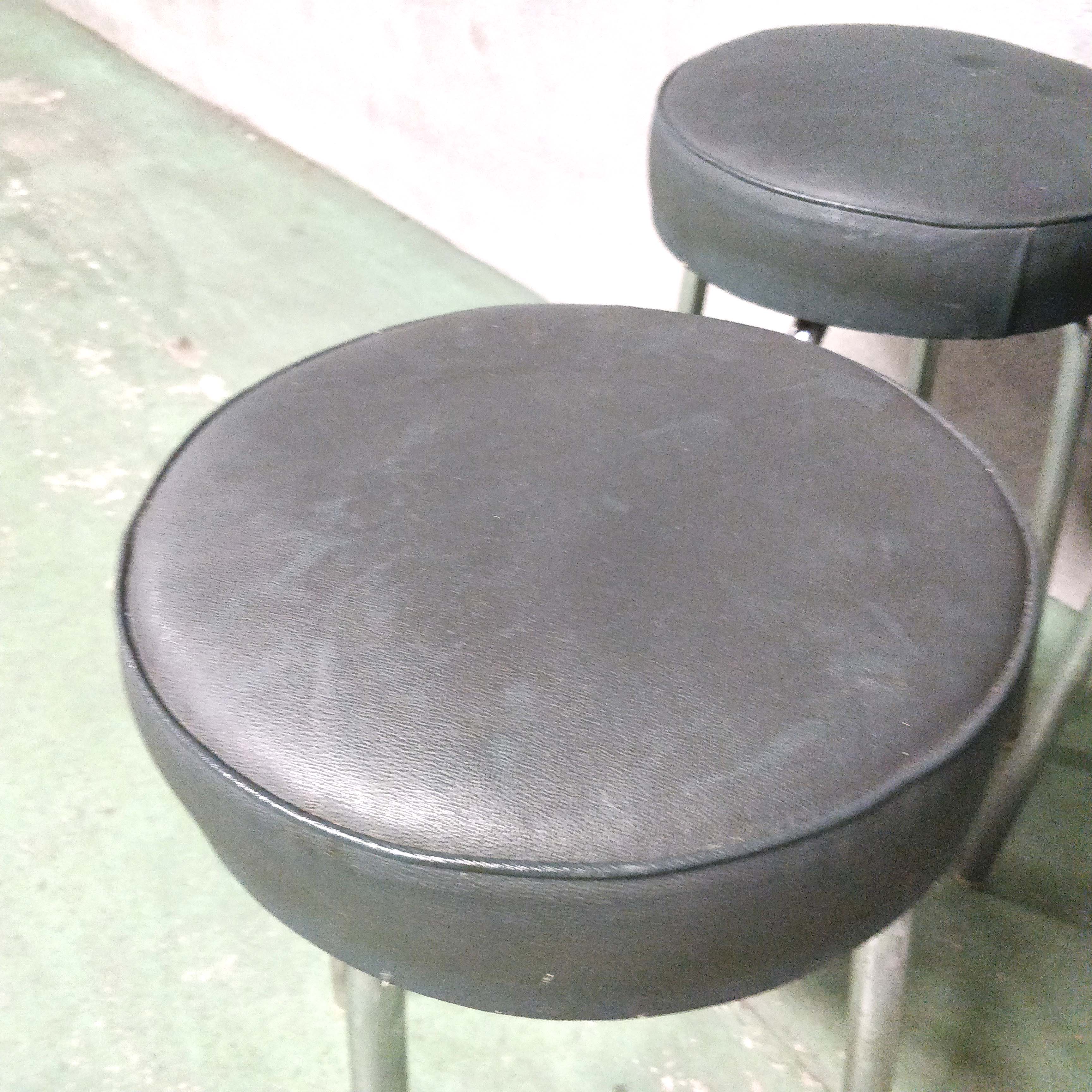 Lot of 4 industrial stools